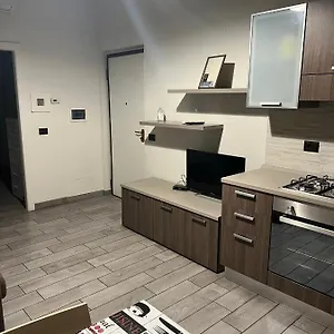 Apartamento Marconi, Saronno